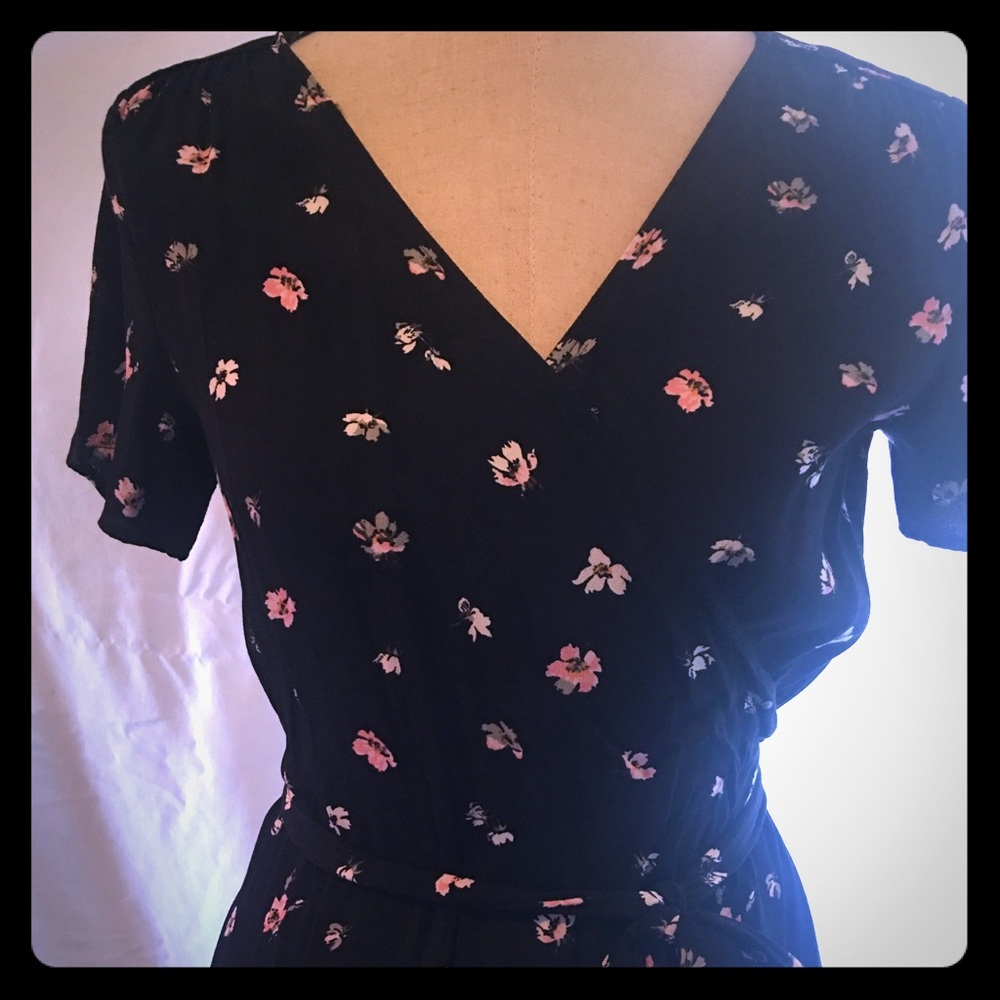 Gap brand Navy Floral Wrap Dress